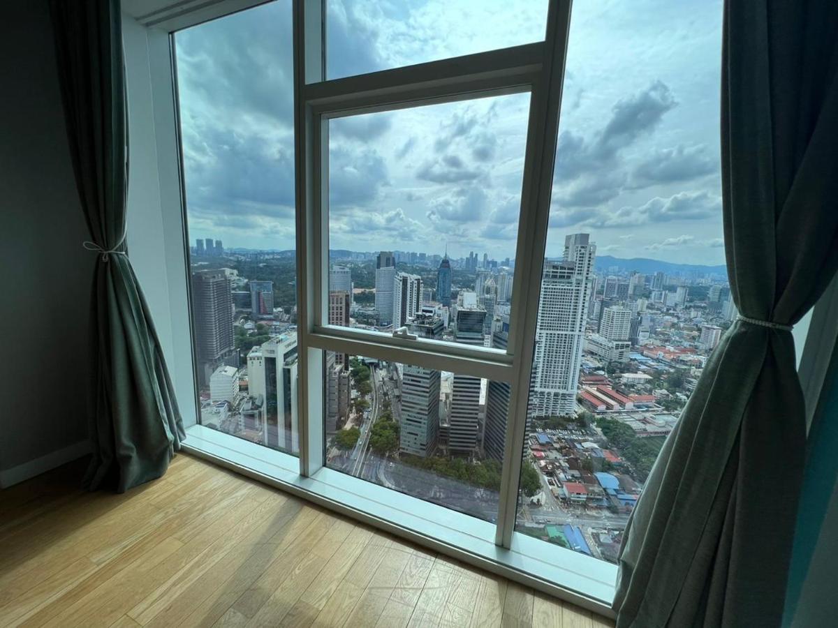 The Platinum Klcc By Cozy White Lägenhet Kuala Lumpur Exteriör bild